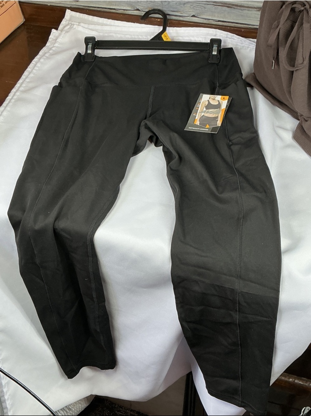 ⭐ NWT Avia Soft Sculpt Leggings Black High Rise Athletic Size L